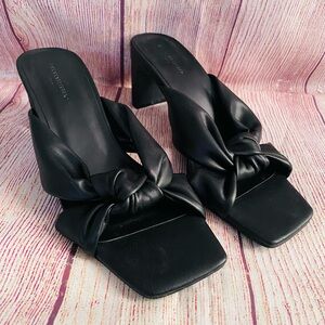 Banana Republic Black Faux Leather Twisted Knot Heel Slides - Size 7.5